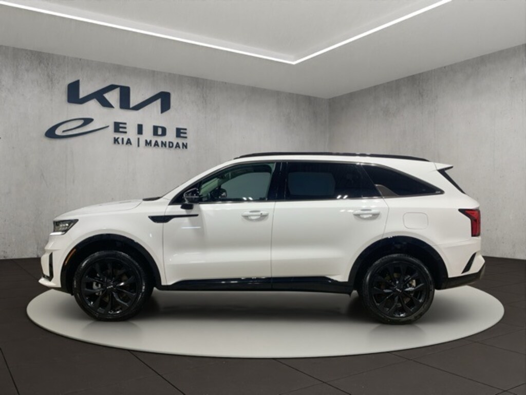 Used 2023 Kia Sorento SX SUV