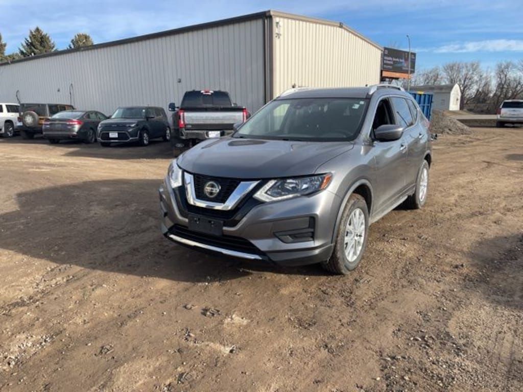 Used 2020 Nissan Rogue SV SUV