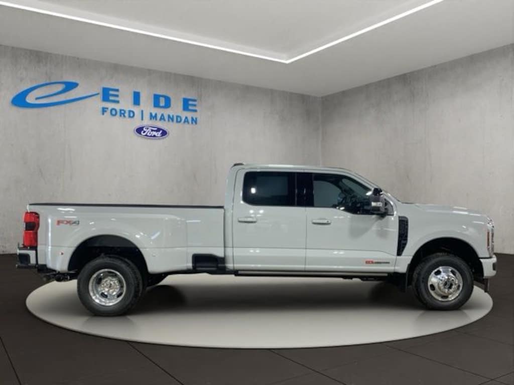 New 2026 Ford F-350SD Platinum Truck