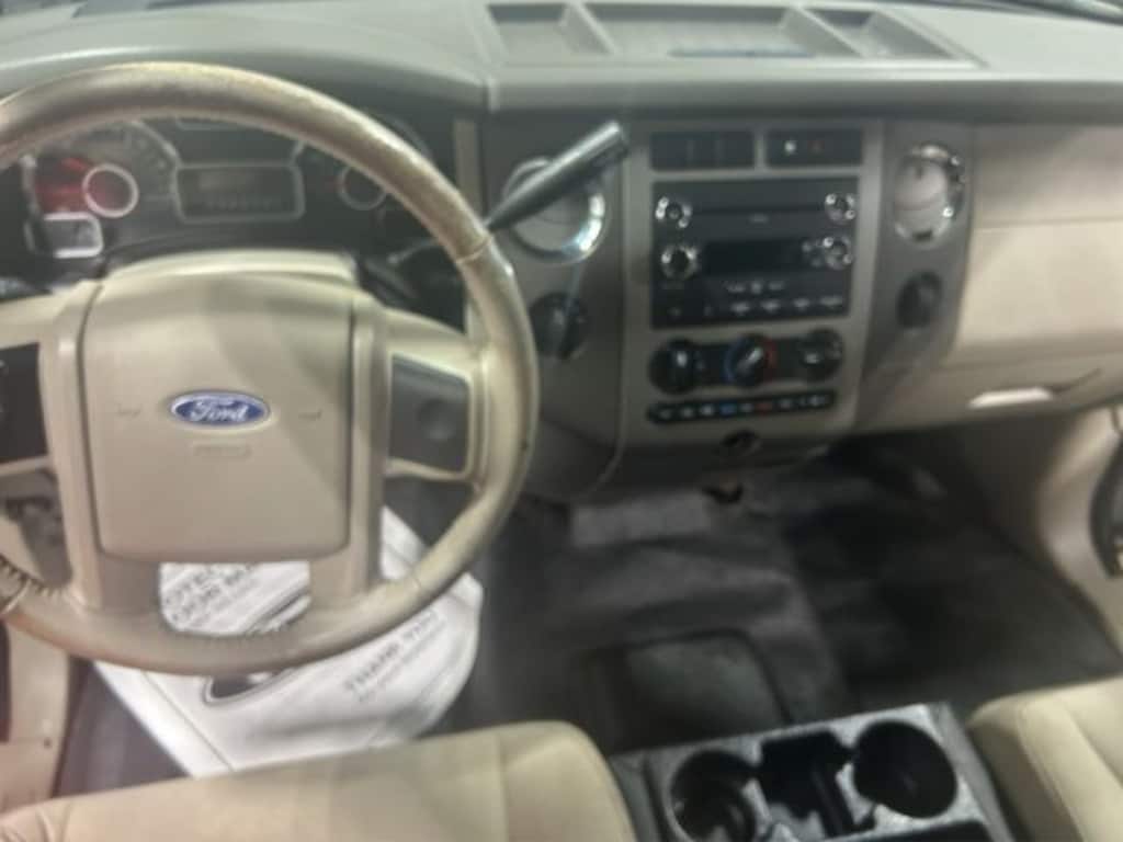 Used 2010 Ford Expedition XLT SUV