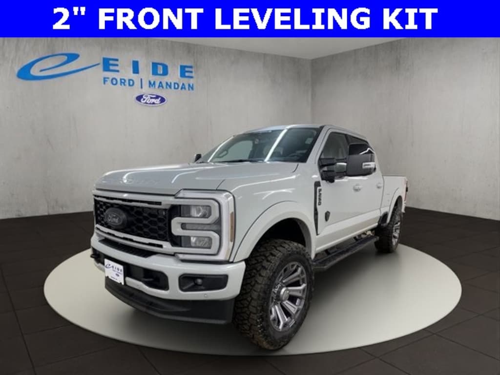 New 2025 Ford F-250SD Lariat Waldoch M80X Package Truck