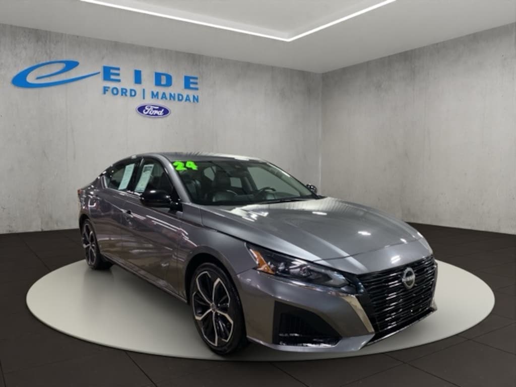 Used 2024 Nissan Altima 2.5 SR Sedan