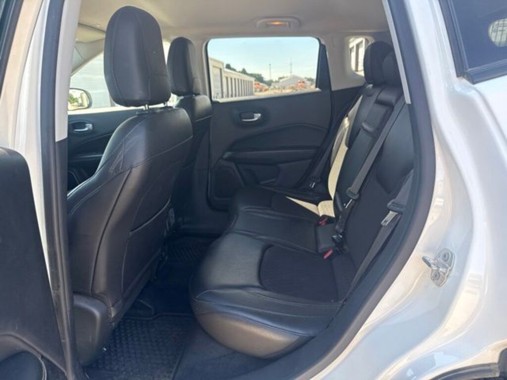 Used 2018 Jeep Compass Latitude SUV