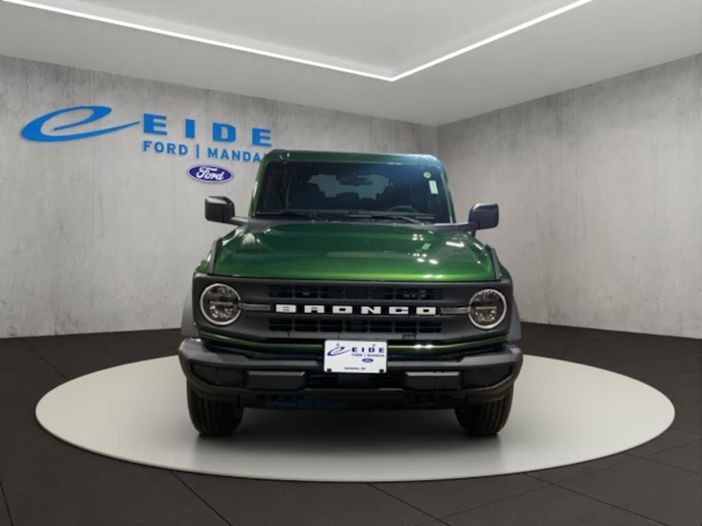 New 2025 Ford Bronco Base SUV