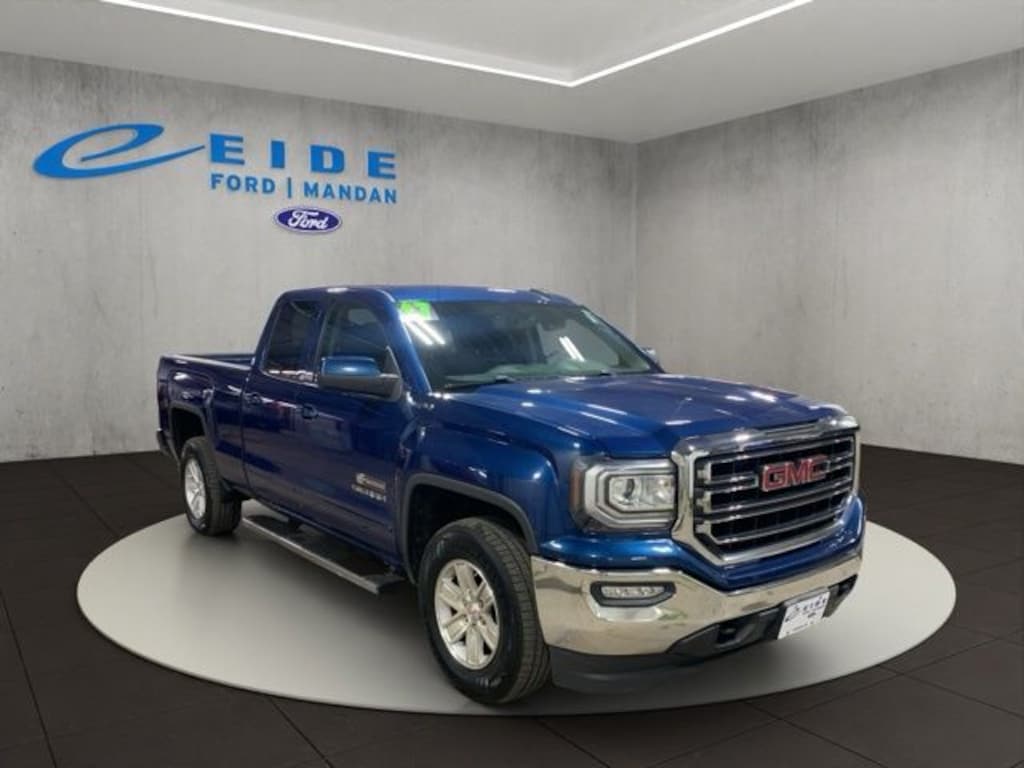 Used 2017 GMC Sierra 1500 SLE Truck