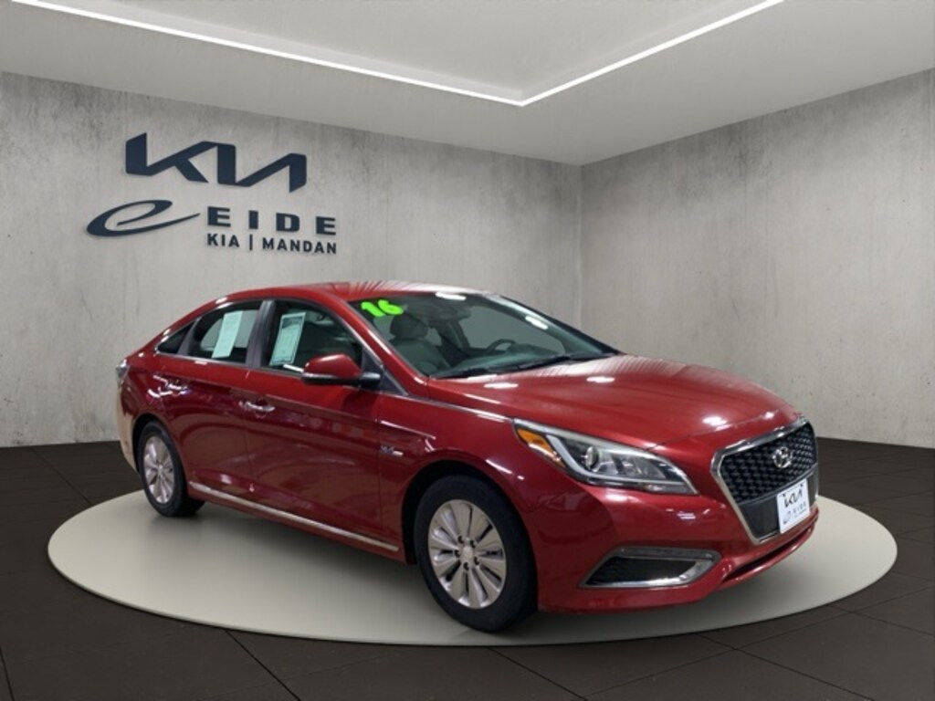 Used 2016 Hyundai Sonata Hybrid SE Sedan