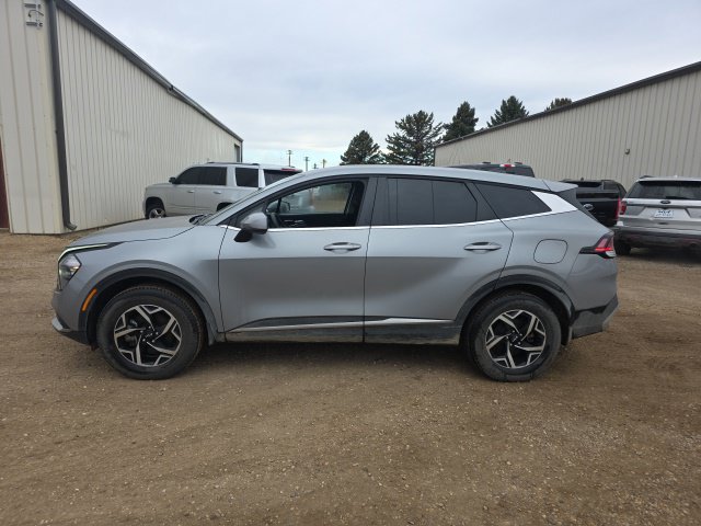 Used 2023 Kia Sportage LX SUV