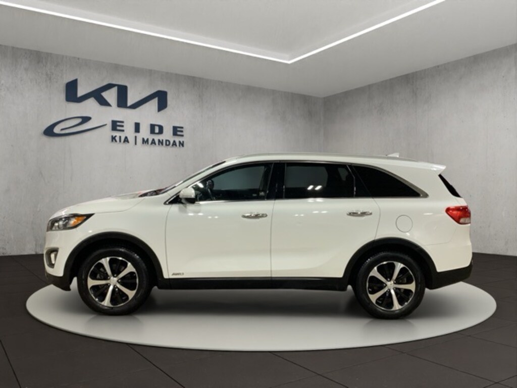Used 2016 Kia Sorento EX SUV
