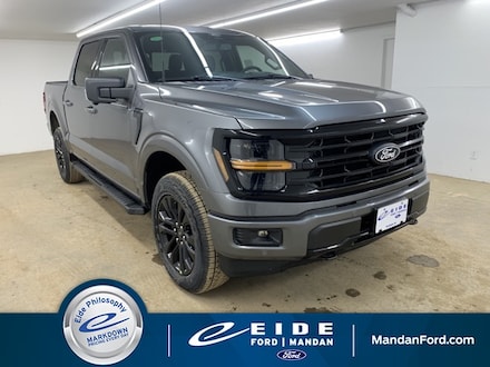 2025 Ford F-150 XLT Black Appearance Truck