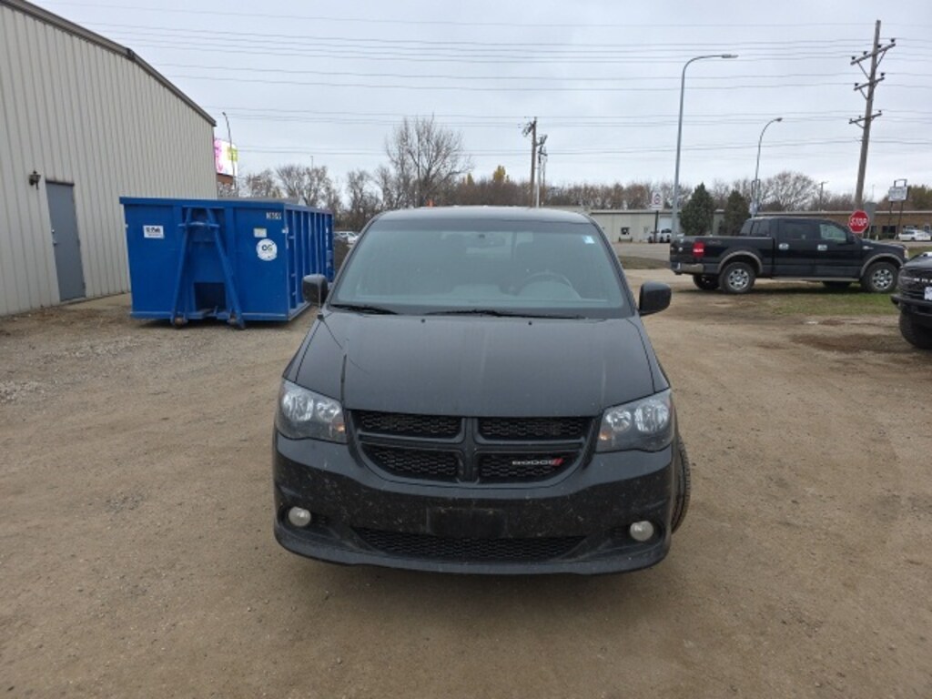 Used 2017 Dodge Grand Caravan GT Minivan/Van