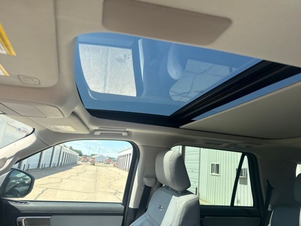 Certified 2025 Ford Expedition Platinum SUV