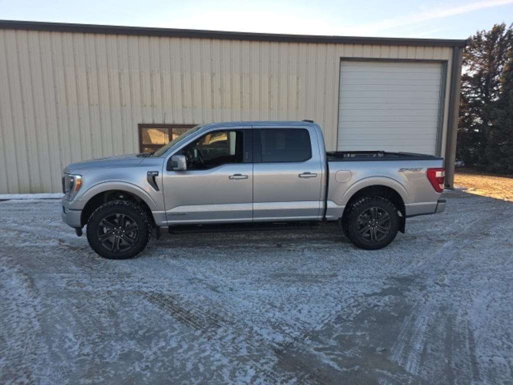 Used 2021 Ford F-150 Lariat Truck