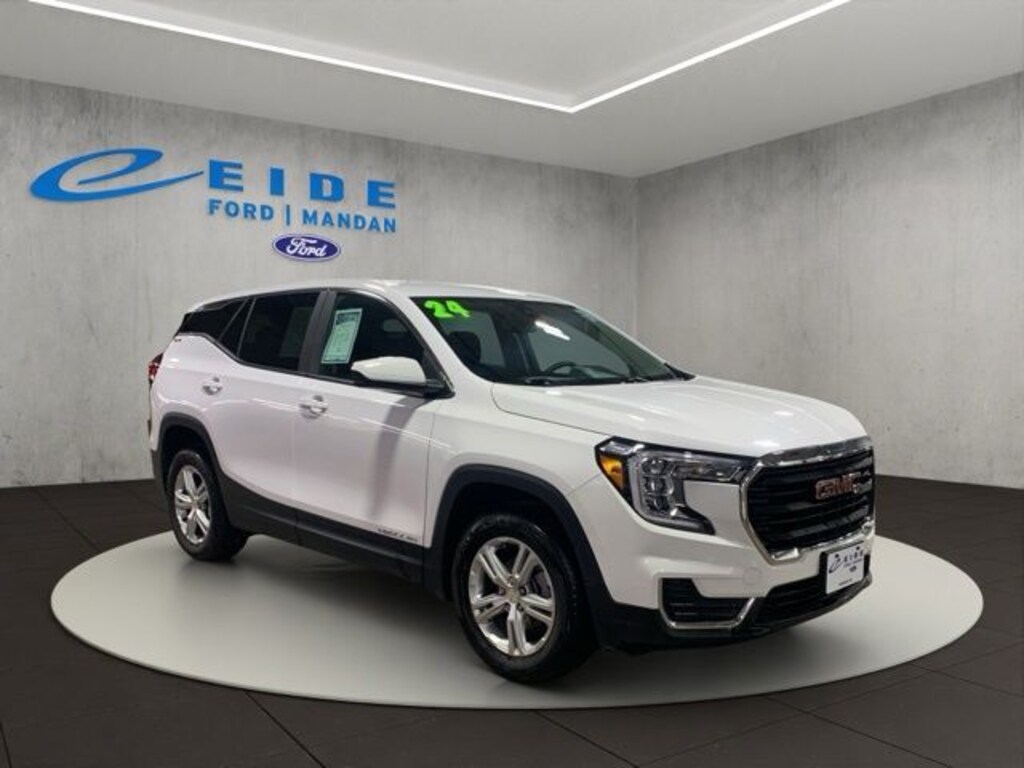 Used 2024 GMC Terrain SLE SUV