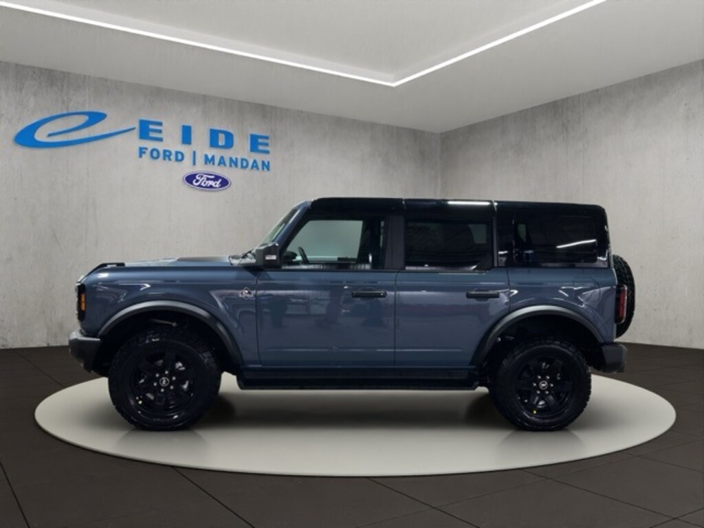 New 2025 Ford Bronco Outer Banks SUV