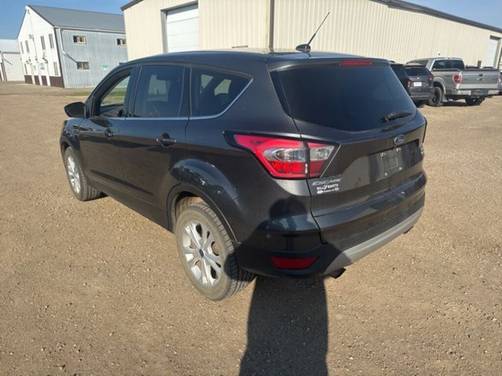 Used 2017 Ford Escape SE SUV