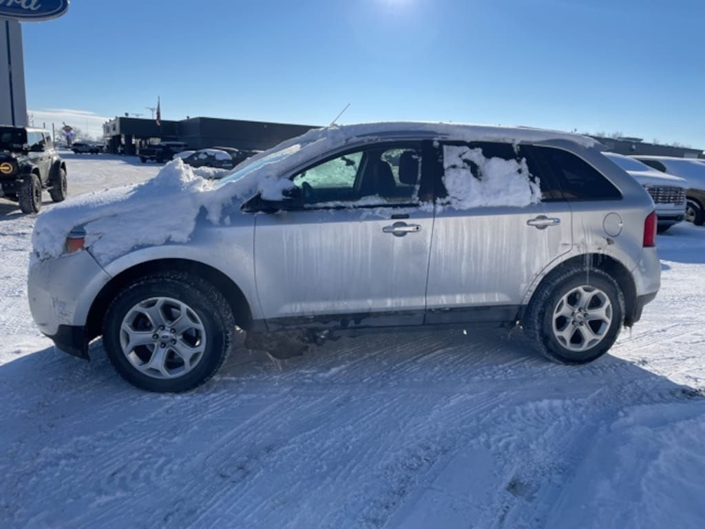 Used 2011 Ford Edge SEL SUV