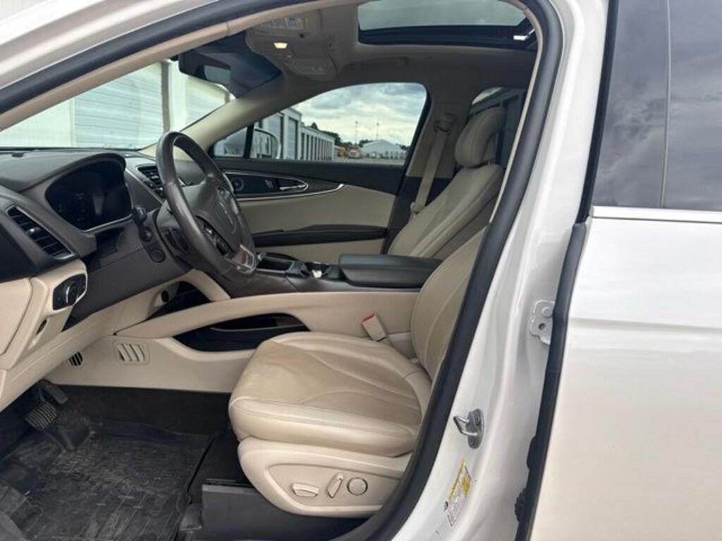 Used 2019 Lincoln Nautilus Reserve SUV