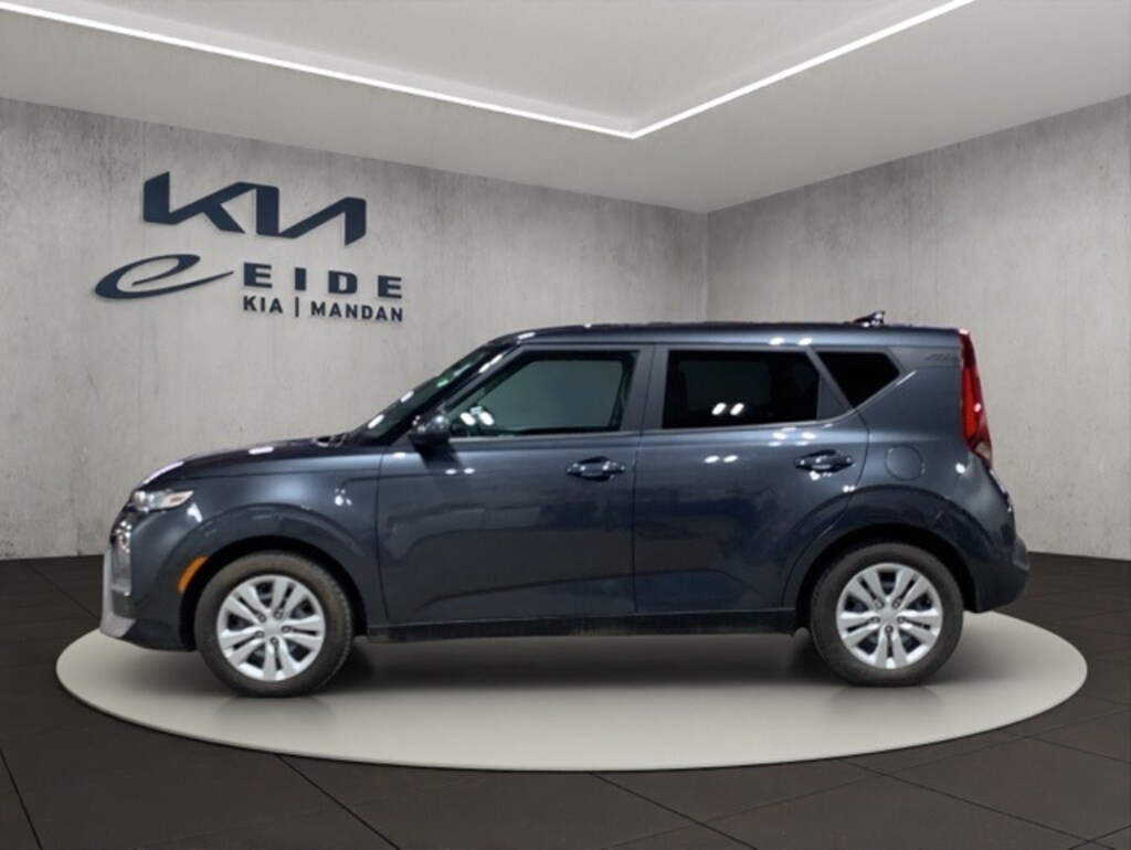 Used 2022 Kia Soul LX Hatchback