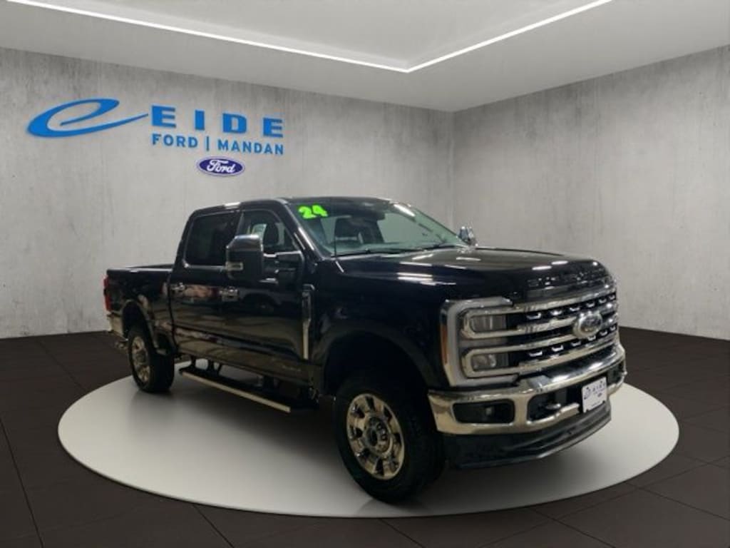Used 2024 Ford F-350SD Lariat Truck