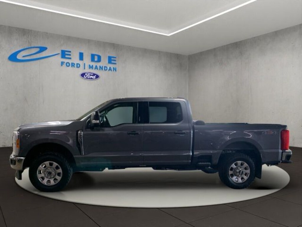 Used 2023 Ford F-250SD XLT Truck