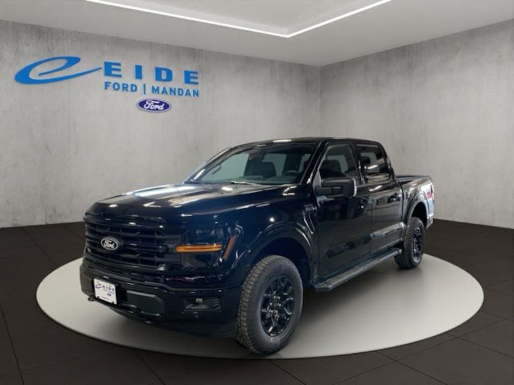 New 2026 Ford F-150 XLT Black Appearance Truck
