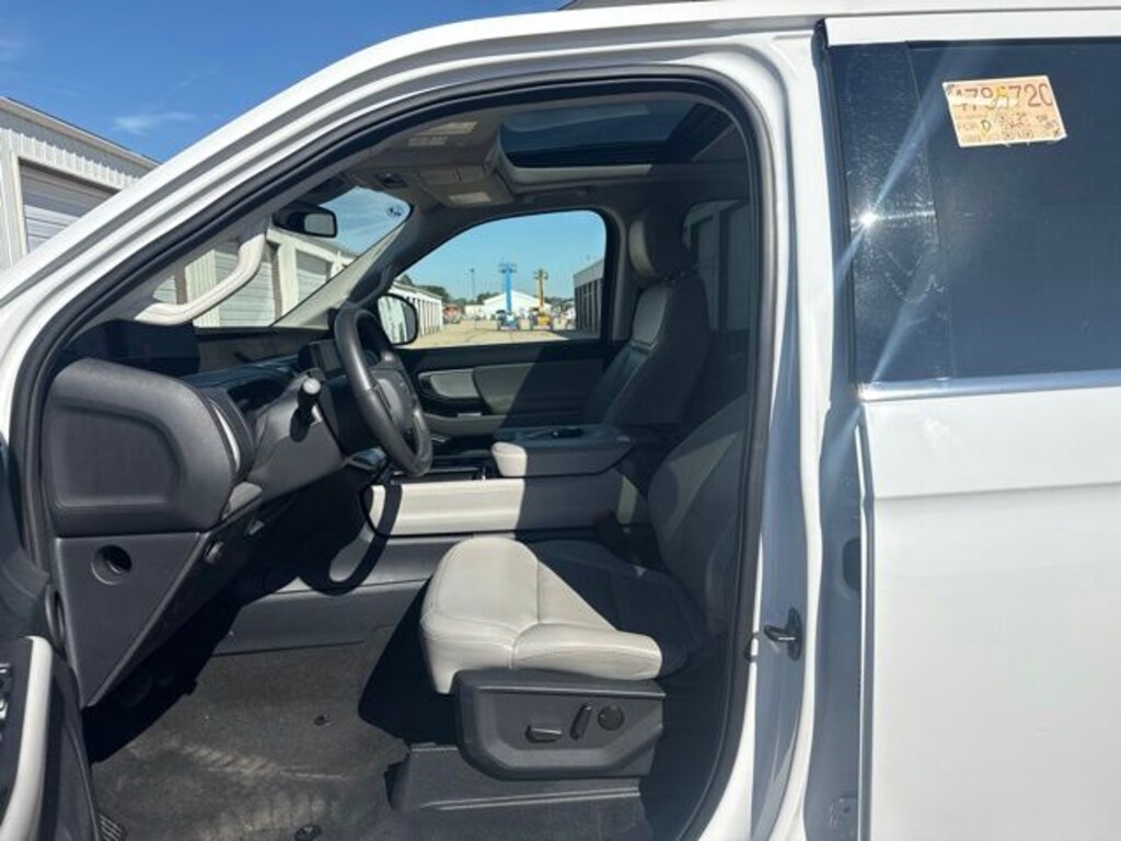 Certified 2025 Ford Expedition Active SUV