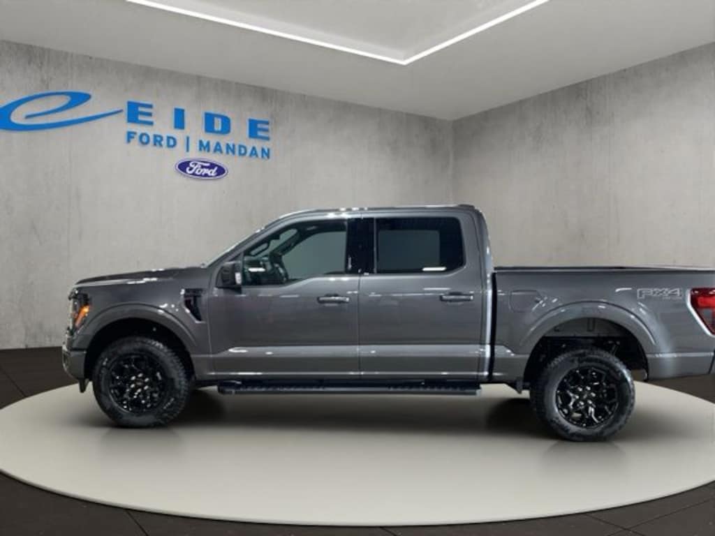 New 2026 Ford F-150 XLT Black Appearance Truck