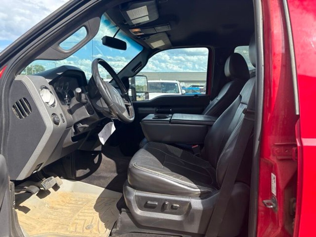 Used 2011 Ford F-250SD Lariat Truck