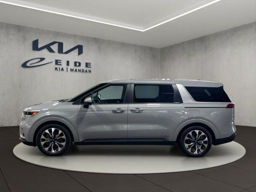 Certified 2024 Kia Carnival EX Minivan/Van