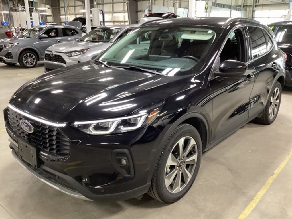 Used 2024 Ford Escape Platinum SUV