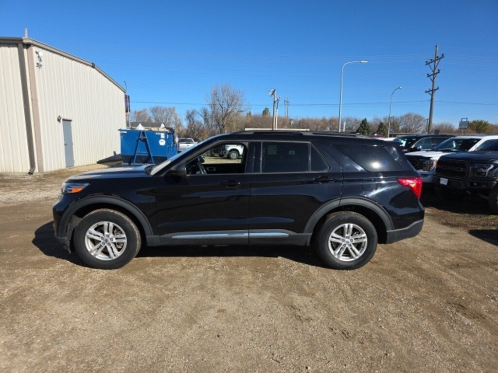 Used 2023 Ford Explorer XLT SUV