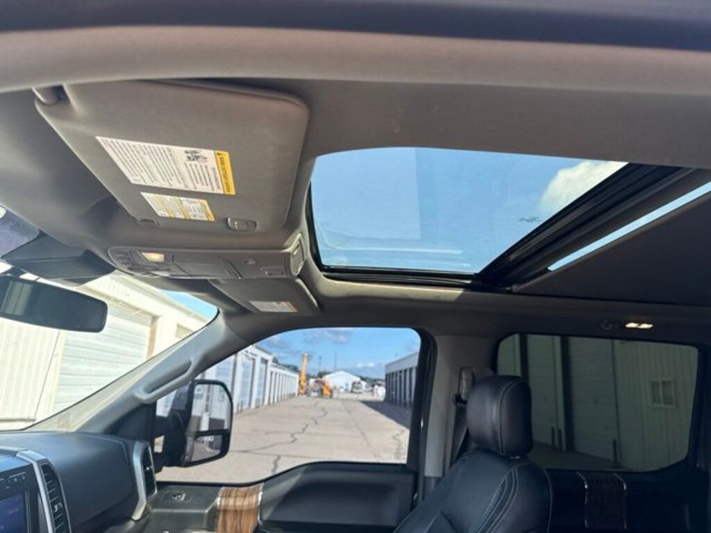 Used 2020 Ford F-150 Lariat Truck