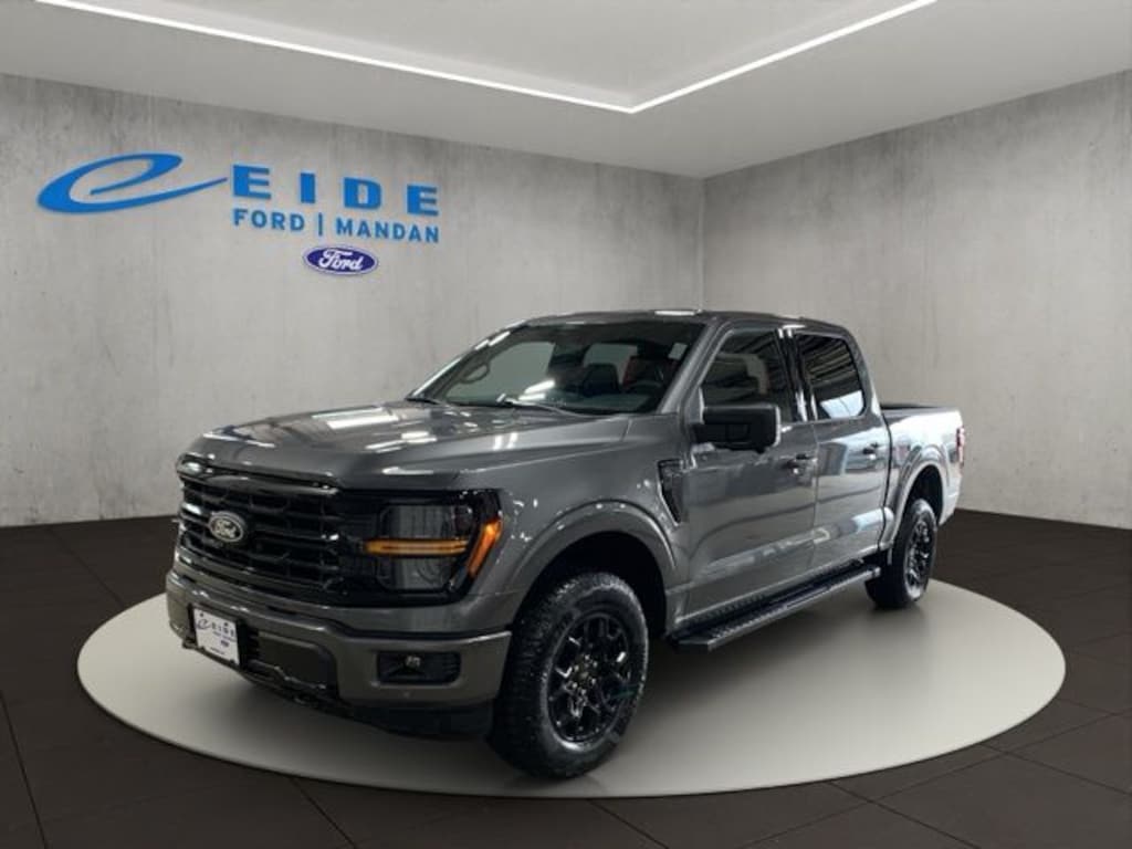 New 2026 Ford F-150 XLT Black Appearance Truck