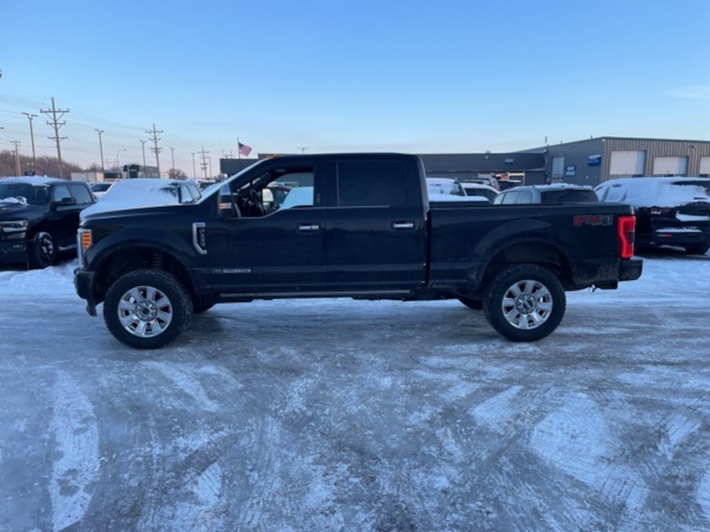 Used 2019 Ford F-250SD Platinum Truck