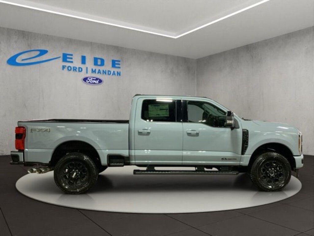 New 2026 Ford F-350SD Lariat Truck
