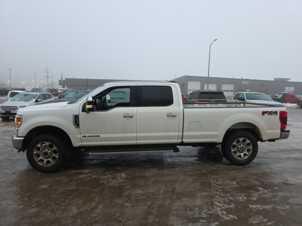 Used 2022 Ford F-250SD Lariat Truck
