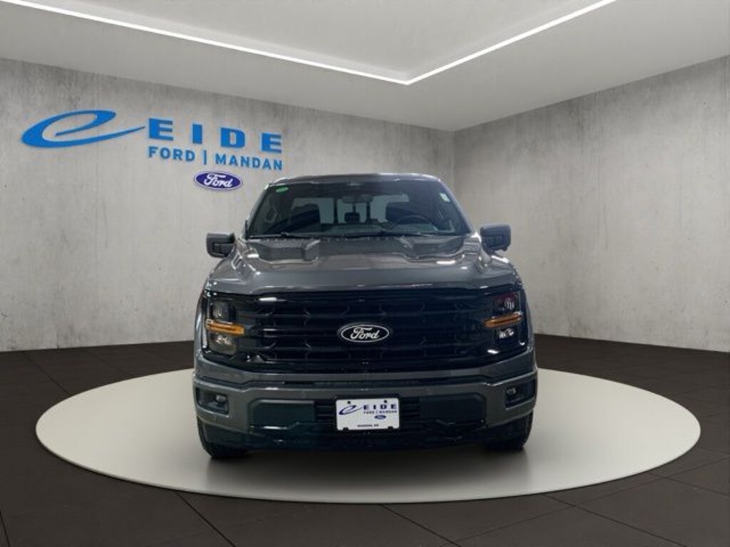 New 2026 Ford F-150 XLT Black Appearance Truck