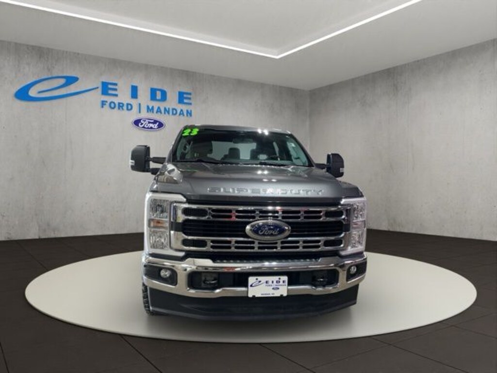 Used 2023 Ford F-250SD XLT Truck