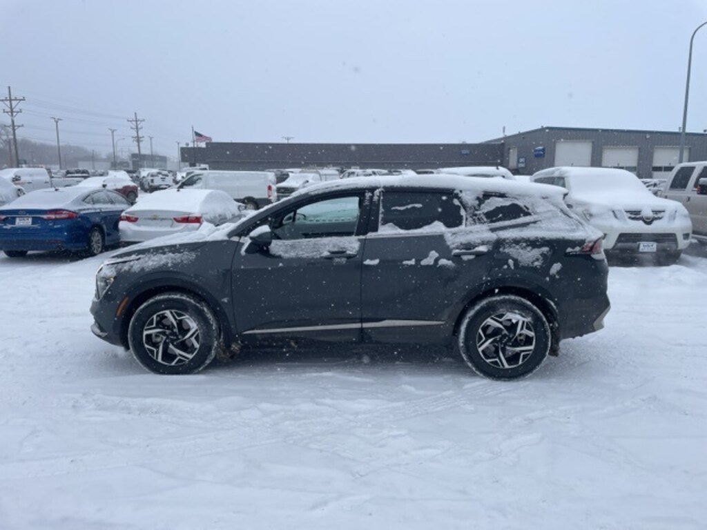 Used 2023 Kia Sportage LX SUV