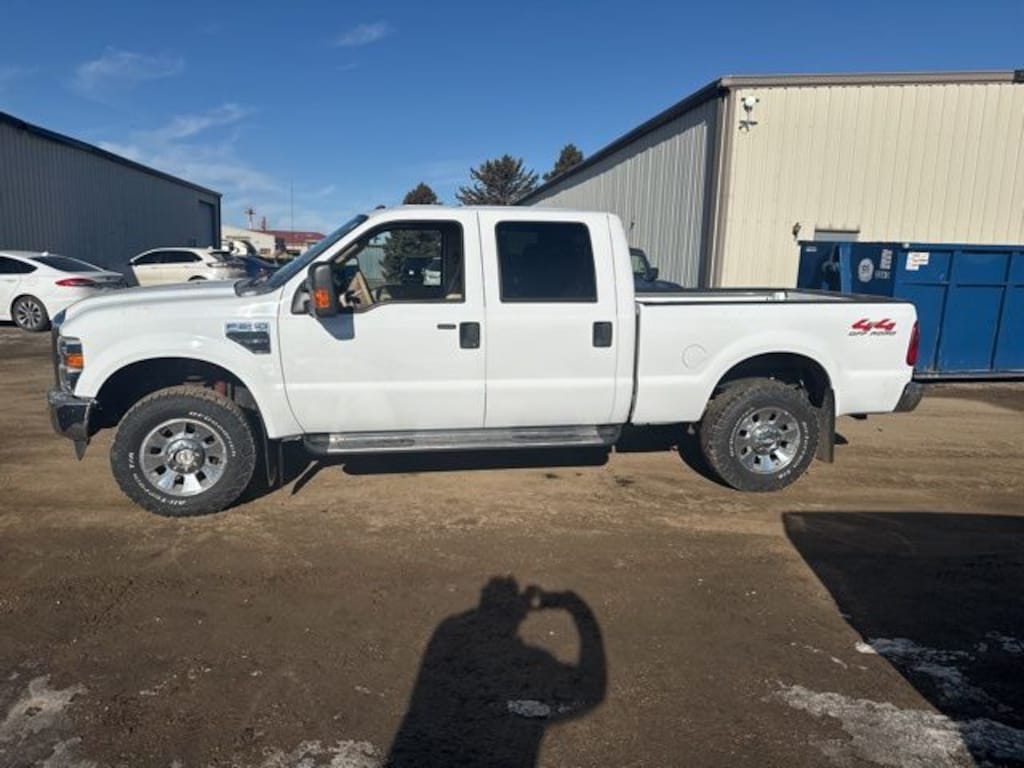 Used 2009 Ford F-250SD Lariat Truck