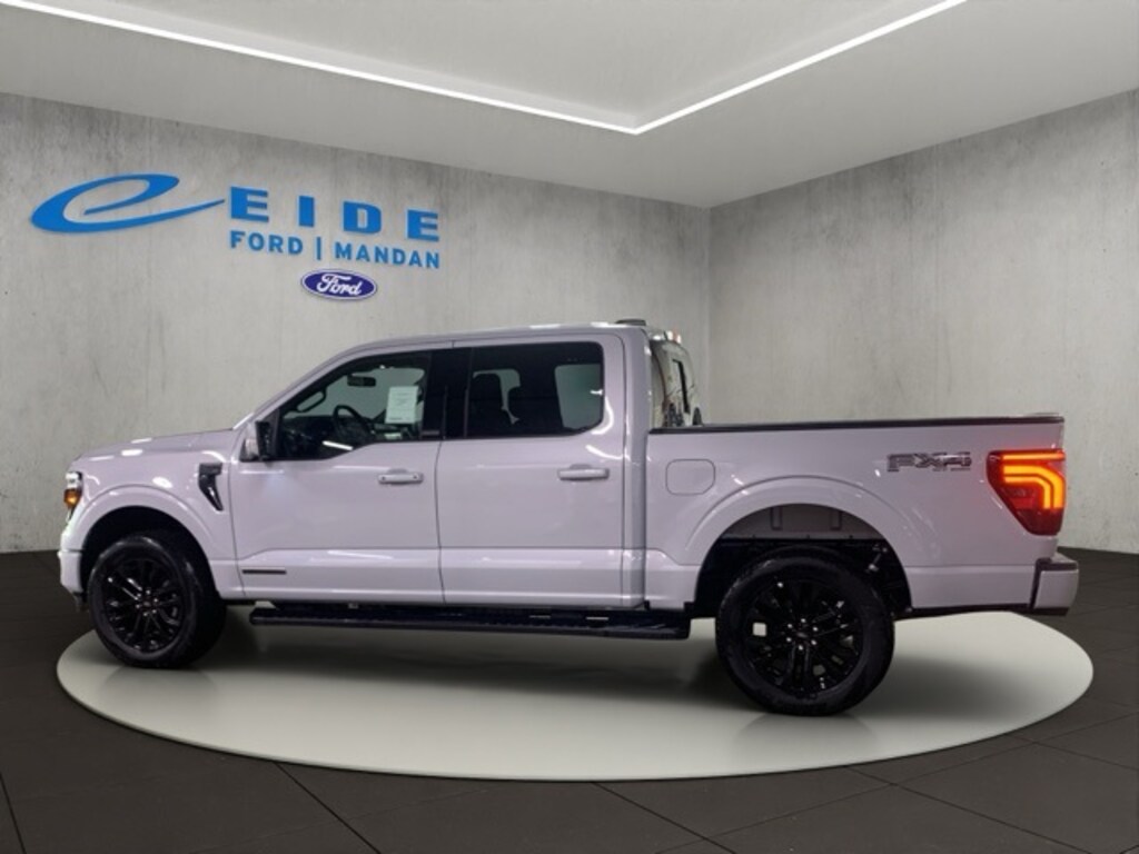 New 2025 Ford F-150 Lariat Black Appearance Truck