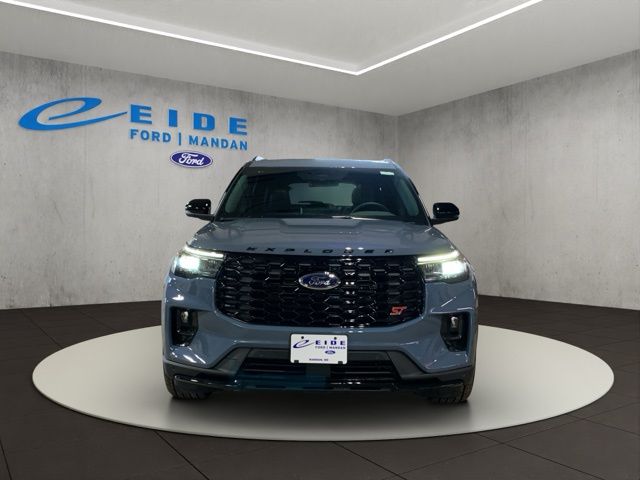 2026 Ford Explorer ST - Photo 2