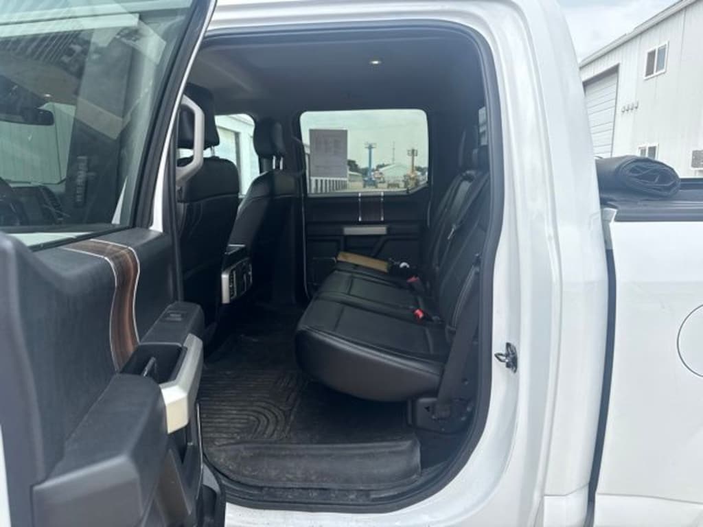 Used 2016 Ford F-150 Lariat Truck