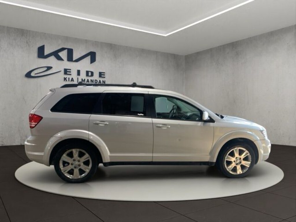 Used 2009 Dodge Journey SXT SUV