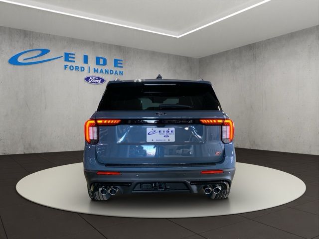 2026 Ford Explorer ST - Photo 6