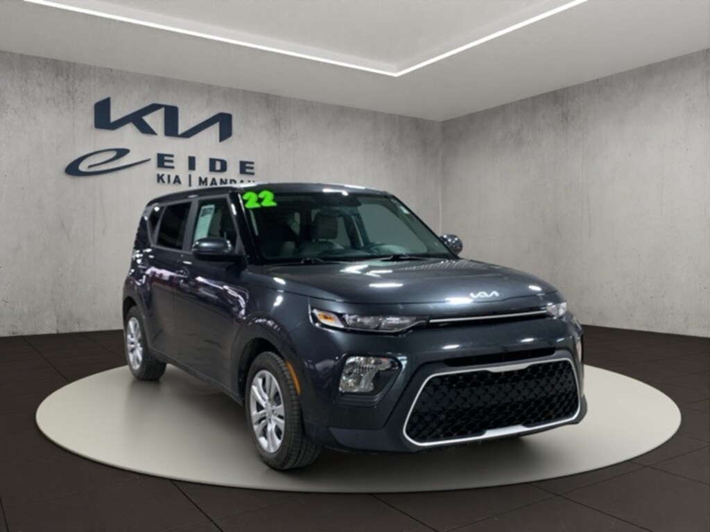 Used 2022 Kia Soul LX Hatchback