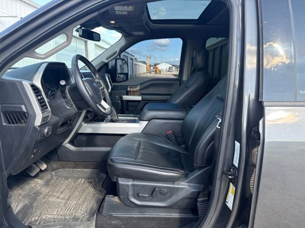 Used 2020 Ford F-150 Lariat Truck