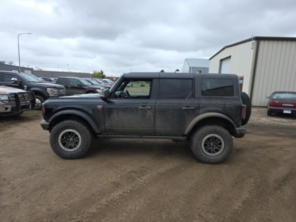 Used 2022 Ford Bronco Badlands SUV