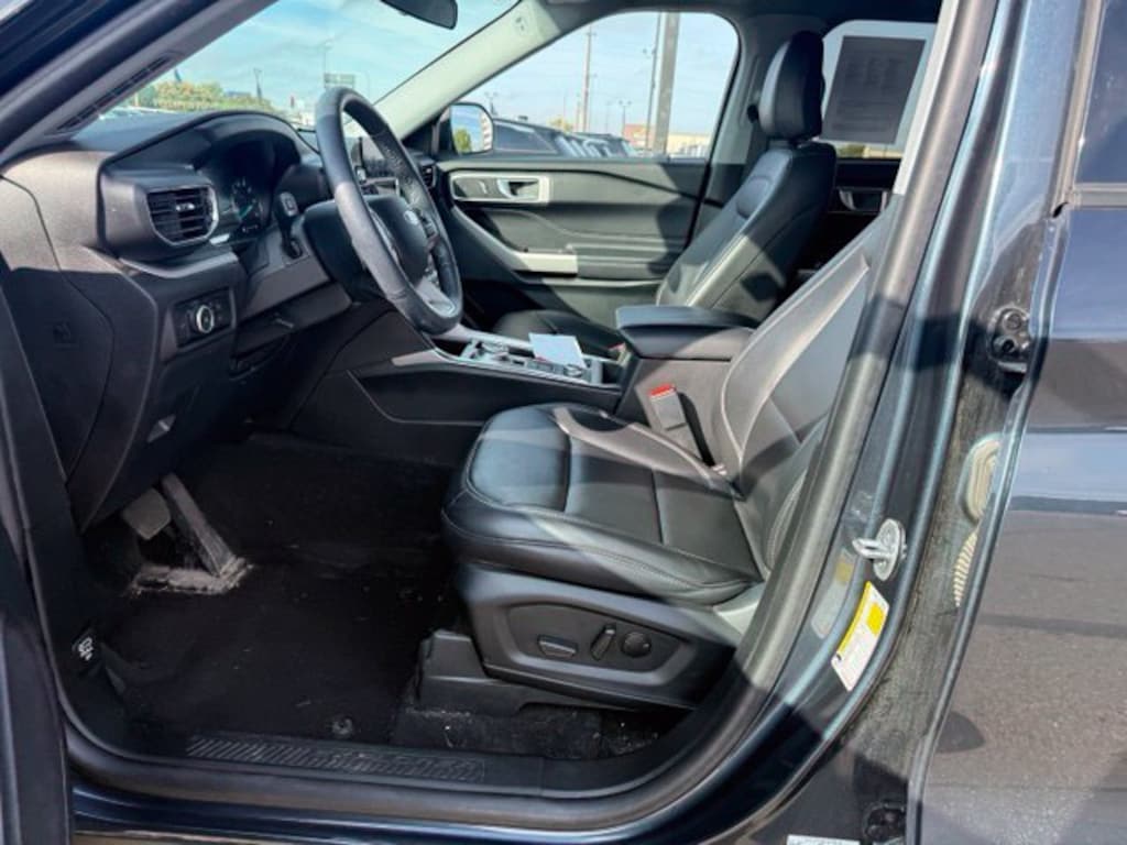 Certified 2024 Ford Explorer XLT SUV