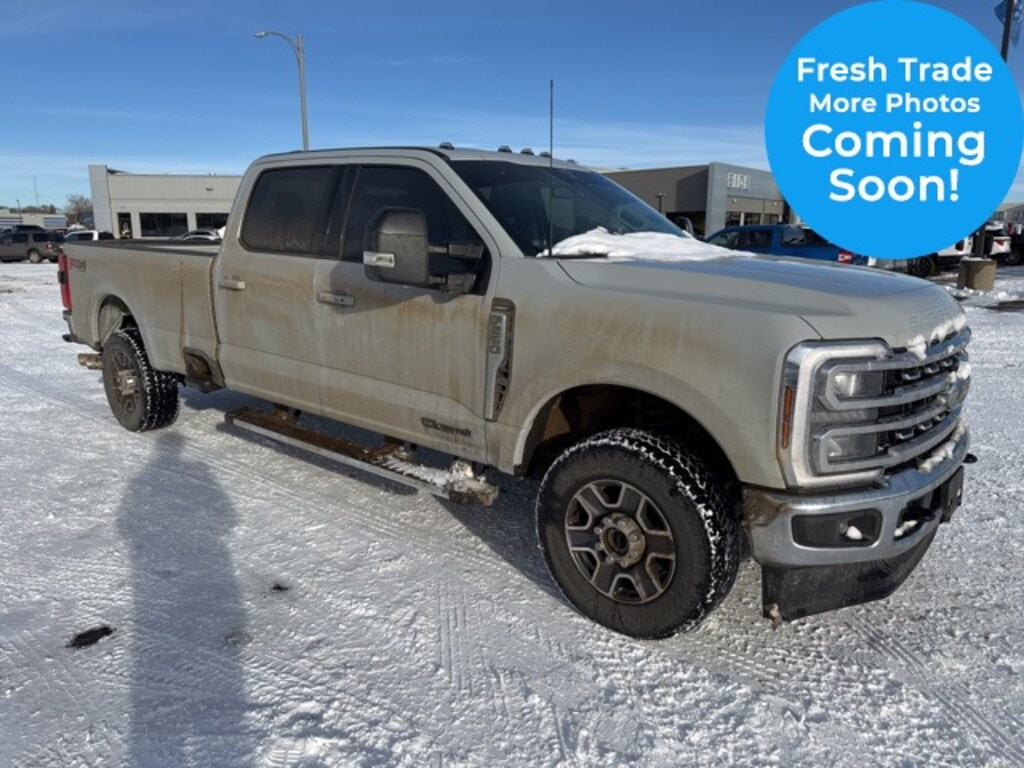 Used 2025 Ford F-250SD Lariat Truck